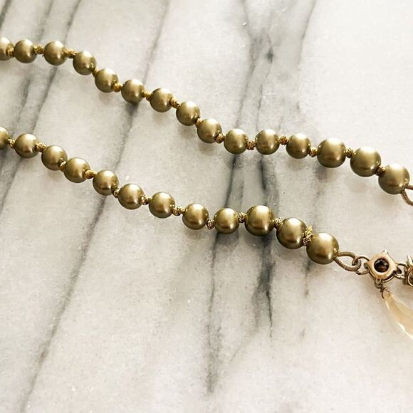 Vintage Monet Green Pearl Necklace Faux Topaz Crystal Accent Dangle Beads Signed - Picture 7 of 8